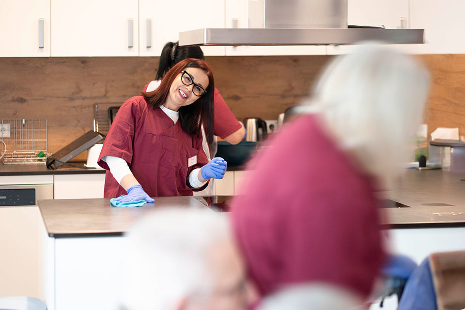 Einblick in die Wohnküche des Pflegeheims